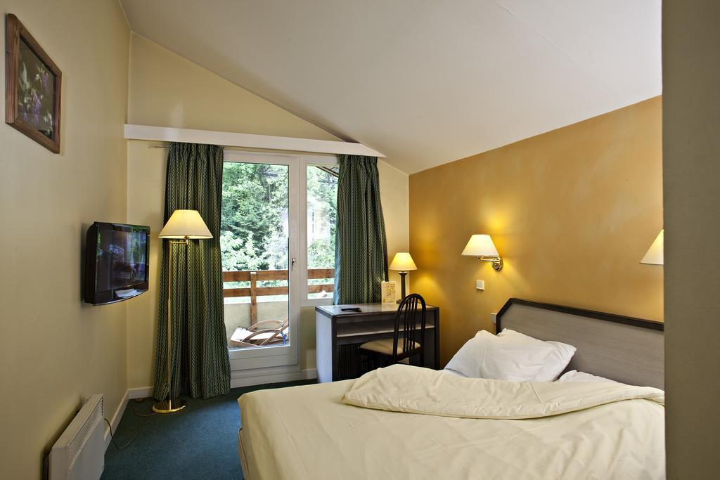 Hotel Athena Brides-les-Bains Exterior photo